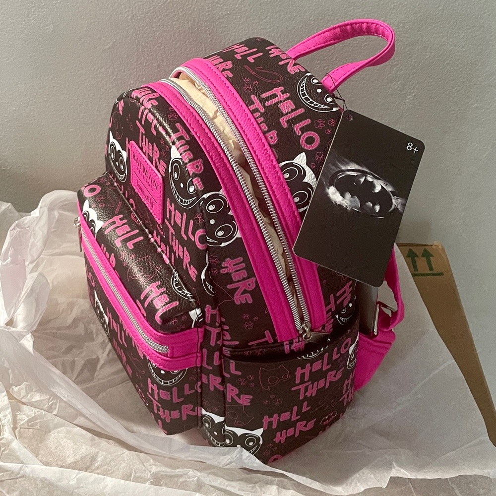 Loungefly Batman Returns 30th Anniversary Catwoman Hello There Mini Backpack - Picture 7 of 8